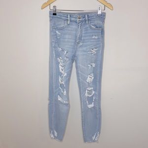 American Eagle Stretchy Ripped Jeans!